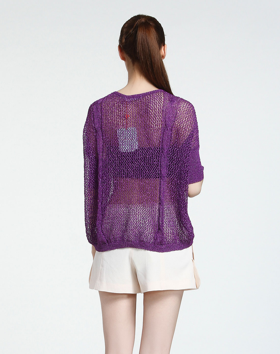 > 镂空时尚闪亮紫色中袖针织衫