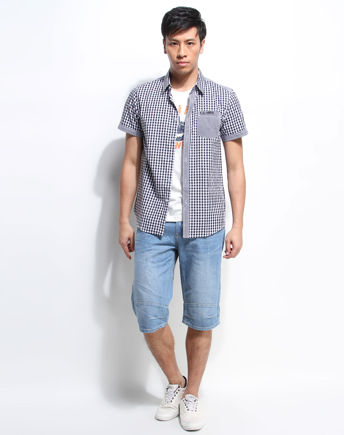 黑白格色短袖衬衫