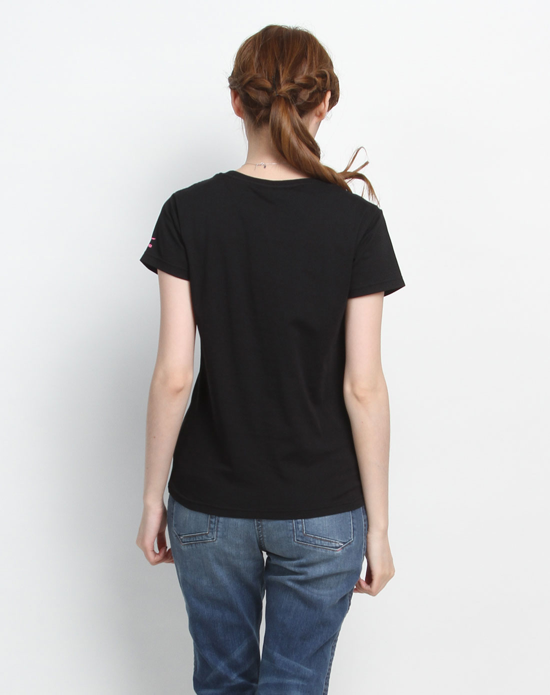 美津浓 女款黑色纯棉印图圆领短袖t恤
