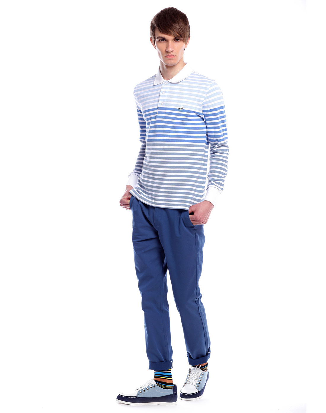 蓝白色间条渐变长袖反领t恤