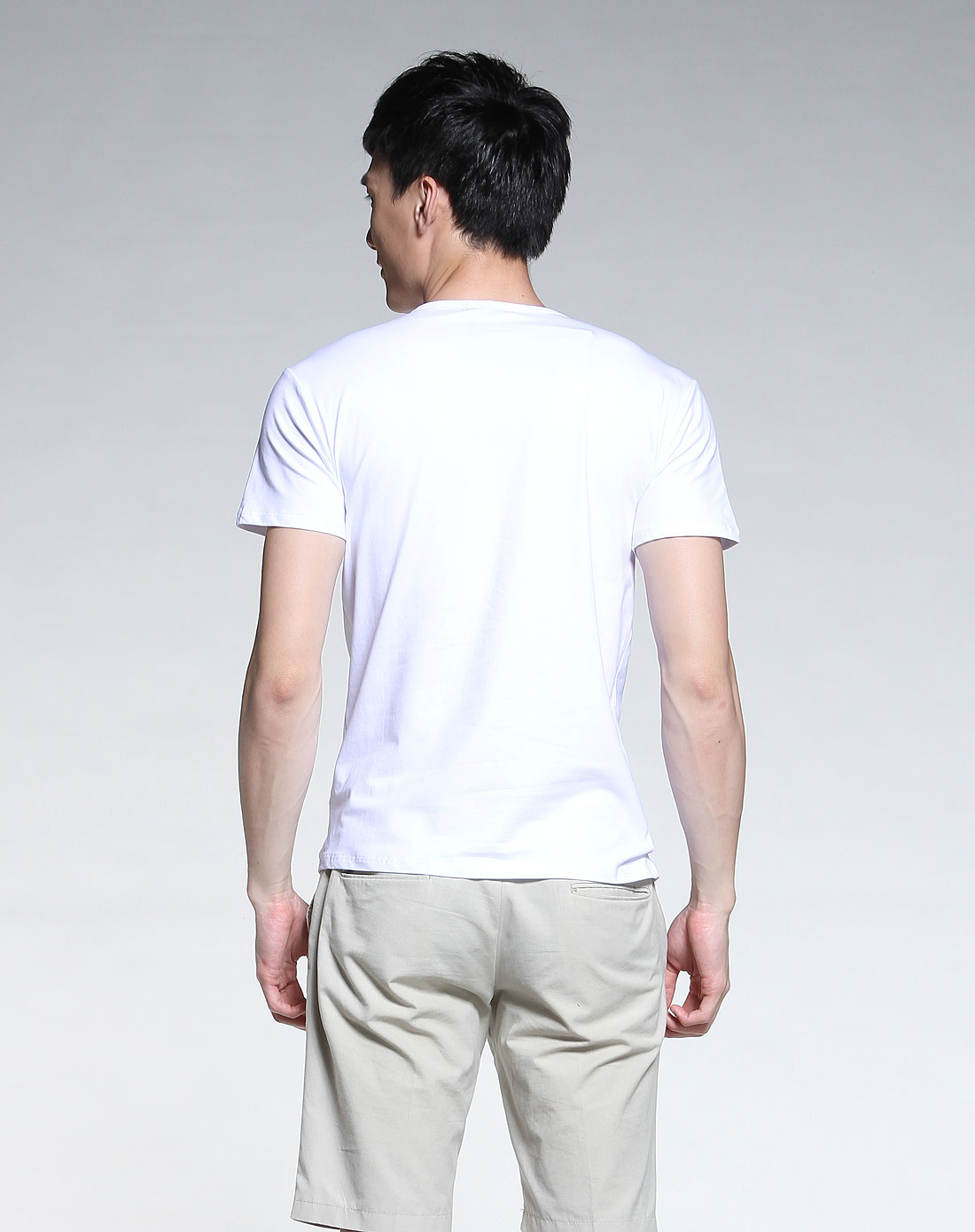 白色简约印花短袖t恤