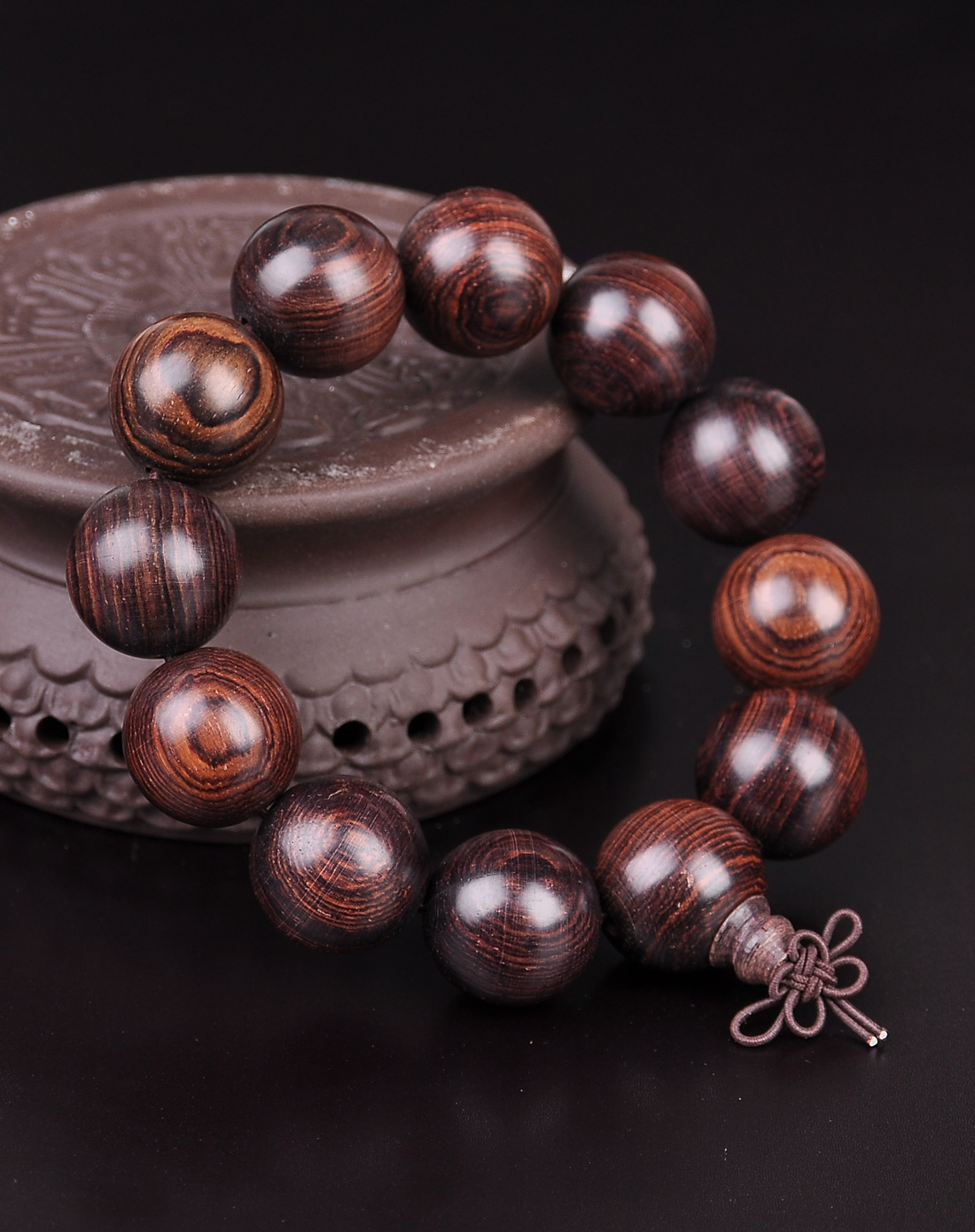 大富大贵紫色黄花梨手串