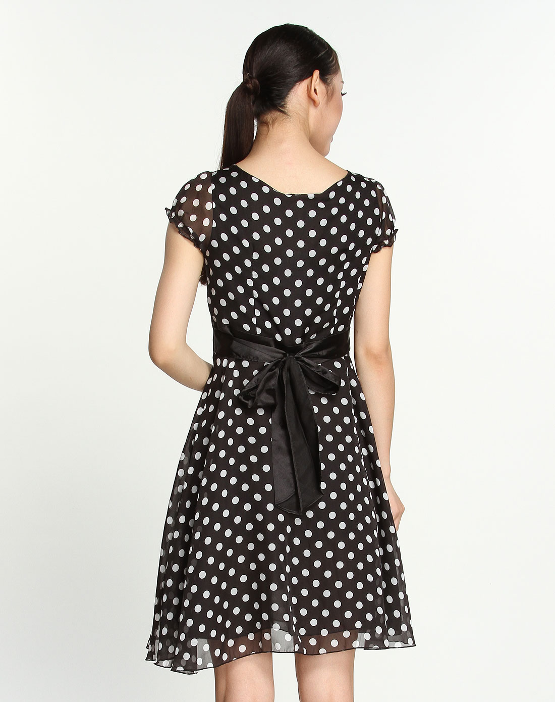 粉蓝 黑色波点淑女短袖连衣裙