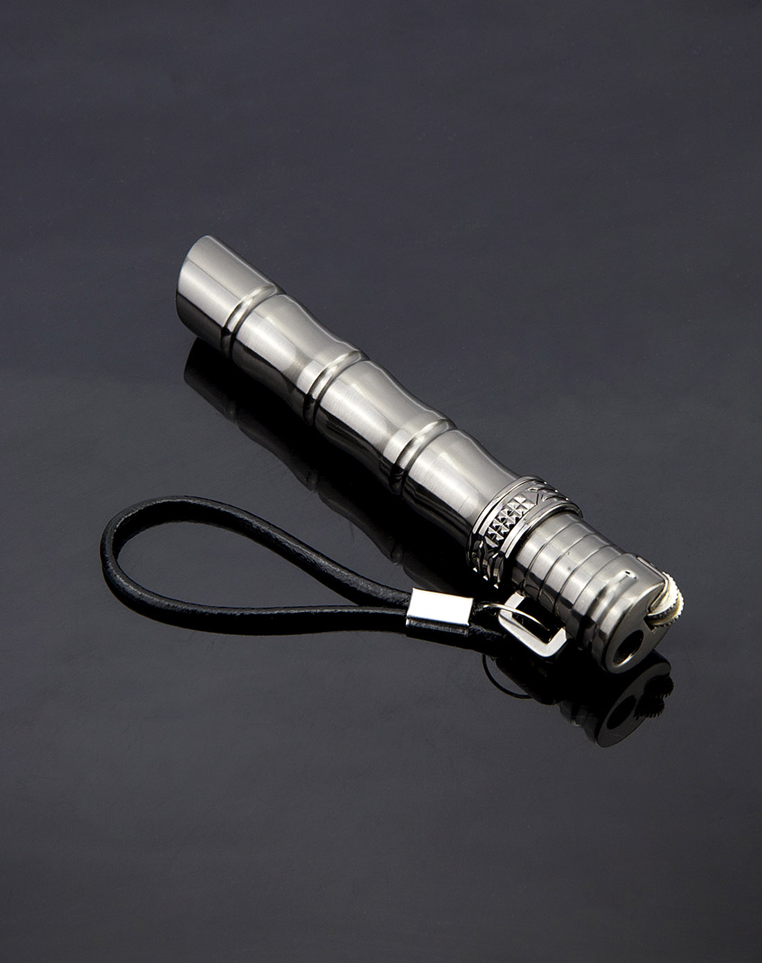 女子防狼酷棍防风打火机-黑镍拉丝