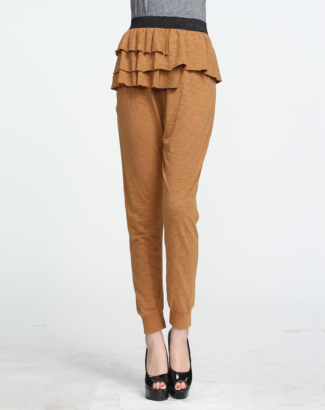 > 红褐色时尚潮流针织长裤