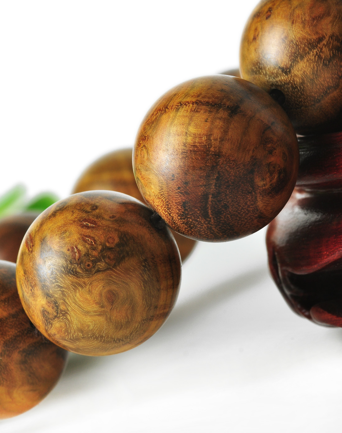 > 男款黄天然黄金樟木手链